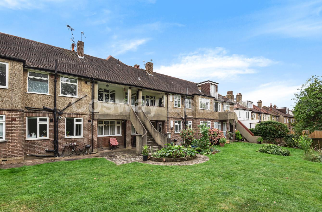 Birkbeck Road, Mill Hill